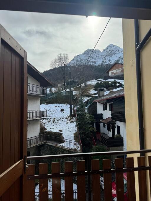 Suite Panoramica Casa Vacanza Di Alex G Oltre il Colle ภายนอก รูปภาพ