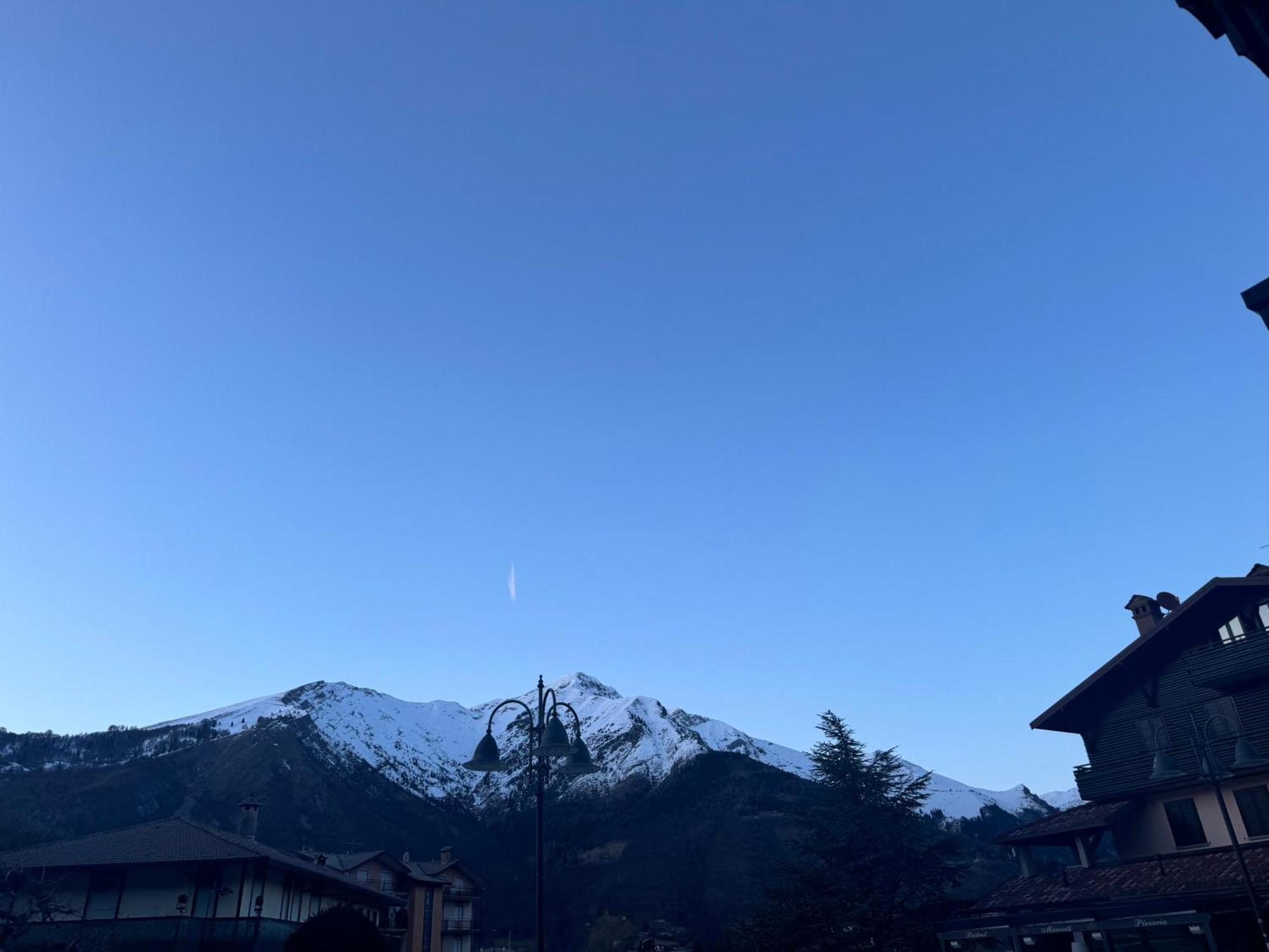 Suite Panoramica Casa Vacanza Di Alex G Oltre il Colle ภายนอก รูปภาพ