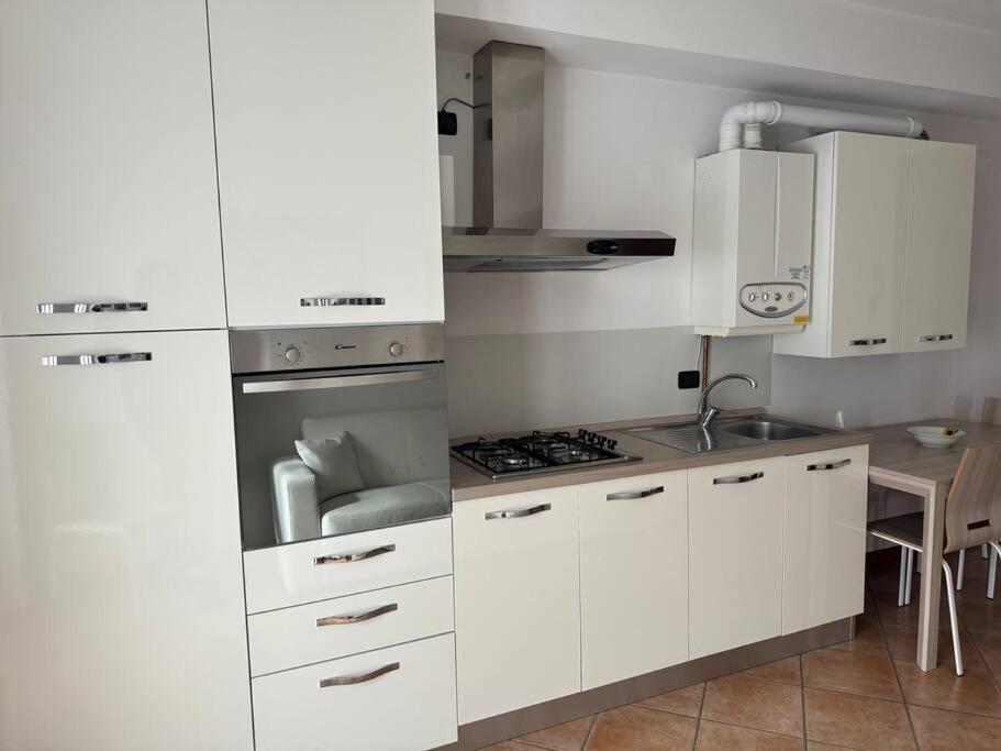 Suite Panoramica Casa Vacanza Di Alex G Oltre il Colle ภายนอก รูปภาพ